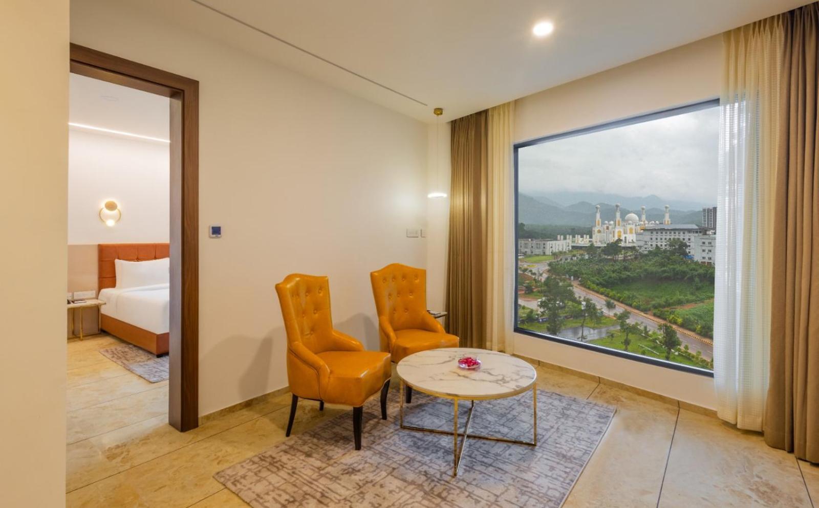 Fezinn Hotel - Best Wayanad Hotel In 2024 Calicut Eksteriør billede